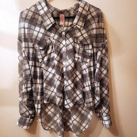 FREE PEOPLE SHEER BLOUSE BLACK & WHITE PLAID - LOOKS AMAZING ON!  S/M - Picture 9 of 10